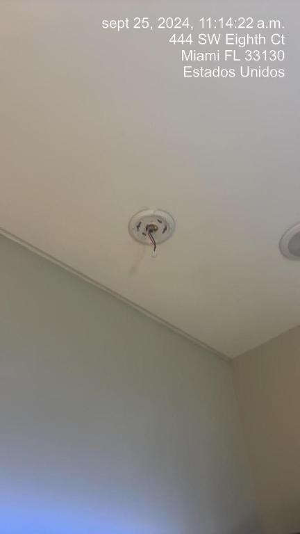 Modern Miami Apt With Self Check-In, Miami