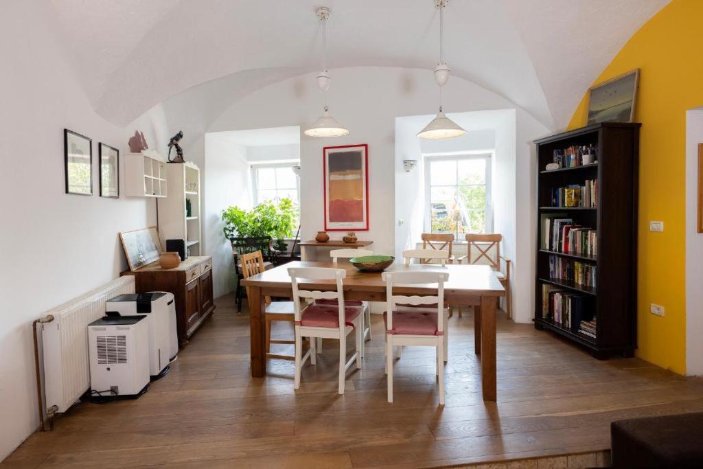 Hiša Linhart Apartment, Radovljica