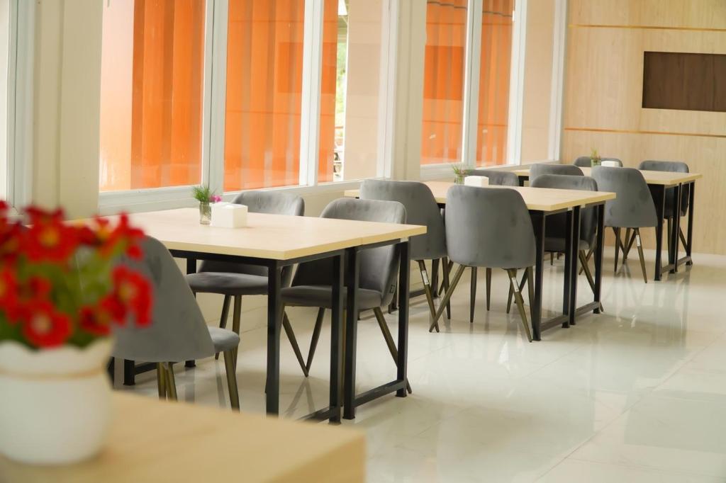 Restaurant, Horison Resort Antawirya Jepara in Jepara