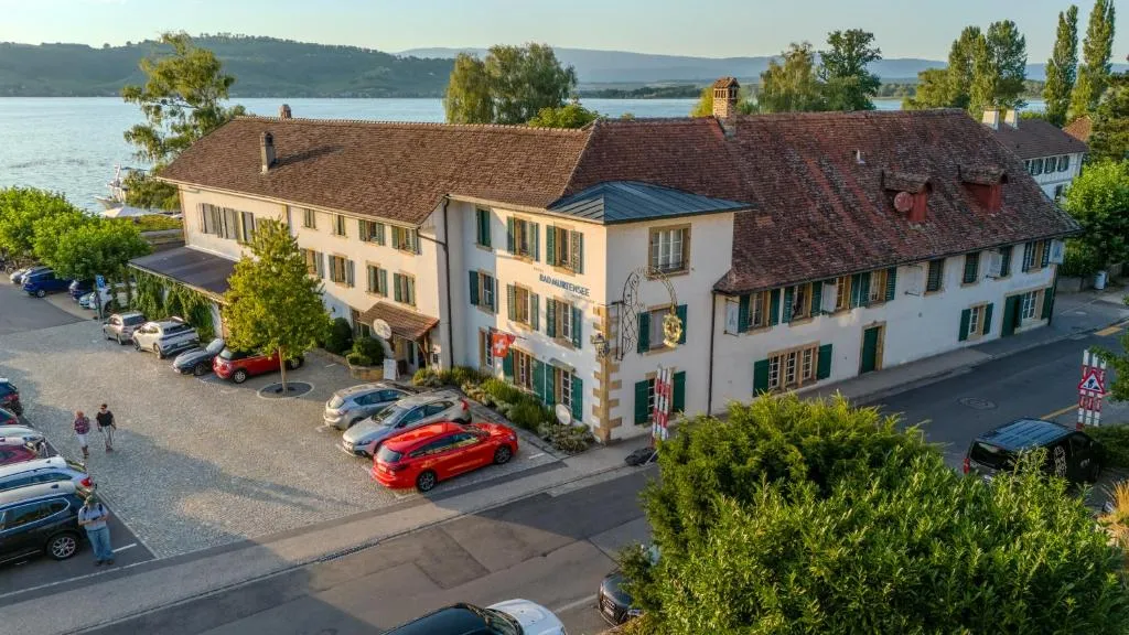 Hotel Bad Murtensee，位于穆尔滕的酒店