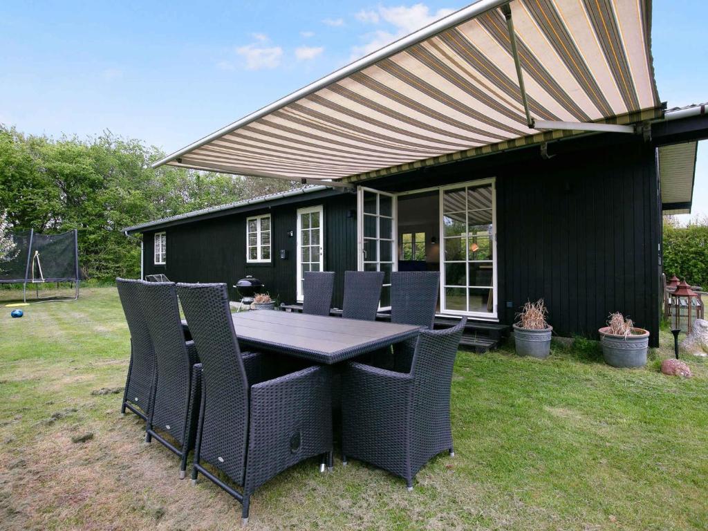 Amazing Home In Kirke Hyllinge With 3 Bedrooms And Wifi, Kirke-Hyllinge
