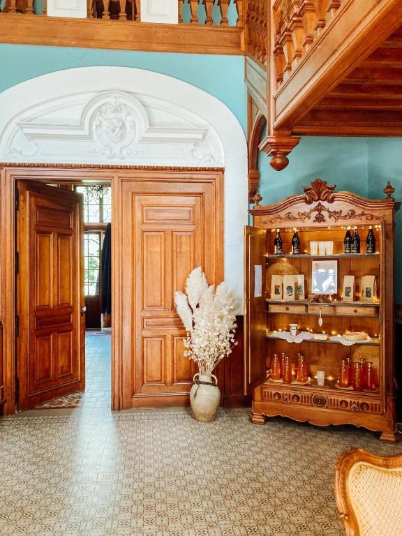 フロント・ロビー