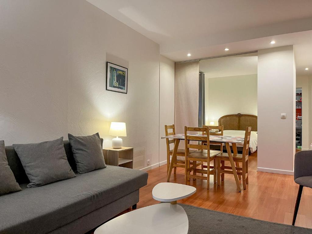 Appartement idéal en plein centre ville proche lac - 4