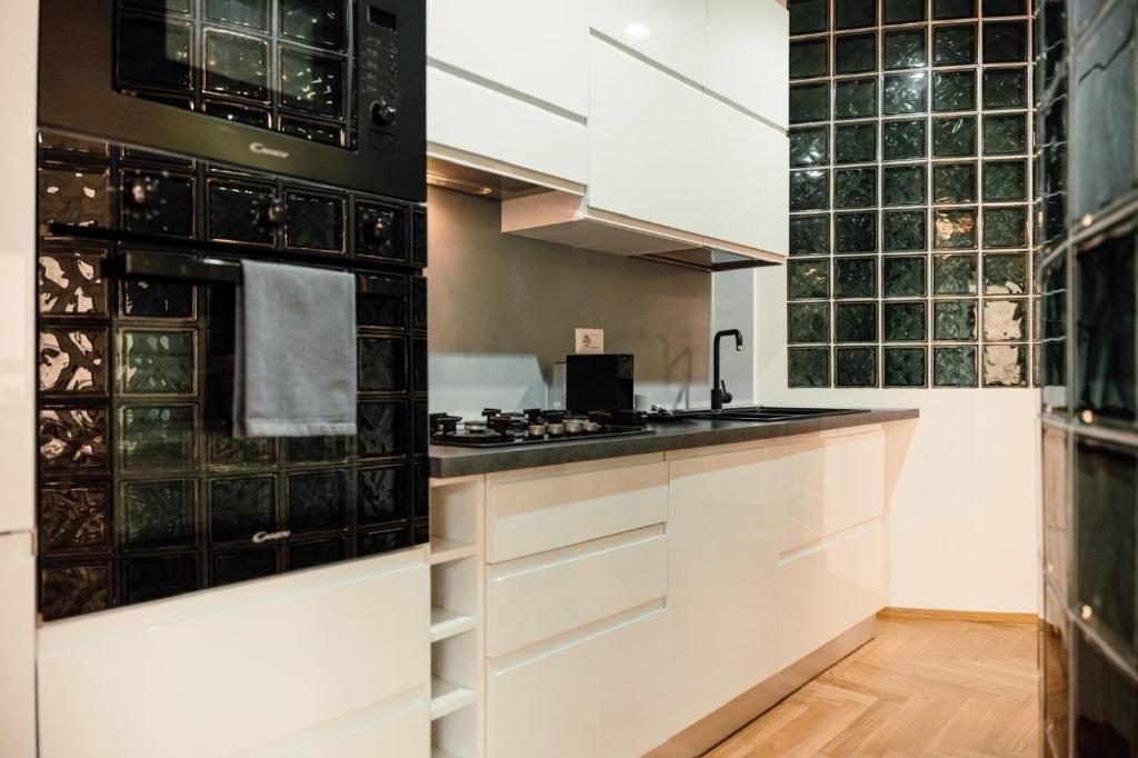 Dea Suites Two - 5