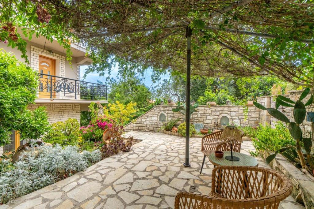 Kefalonia Apt, Gaios