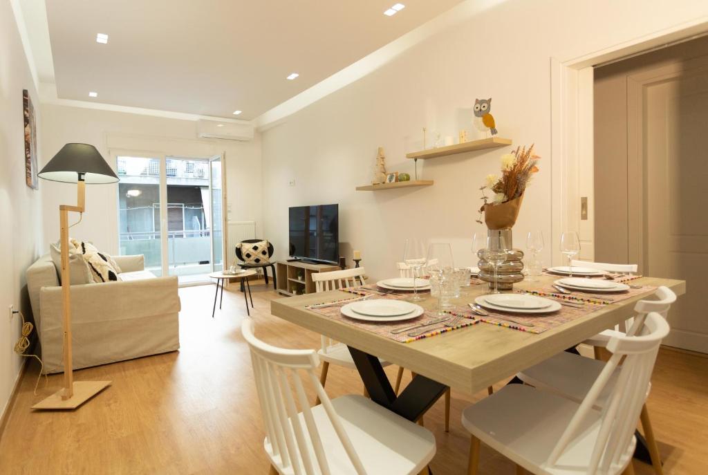 Cozy apartment in Koukaki, Ateny