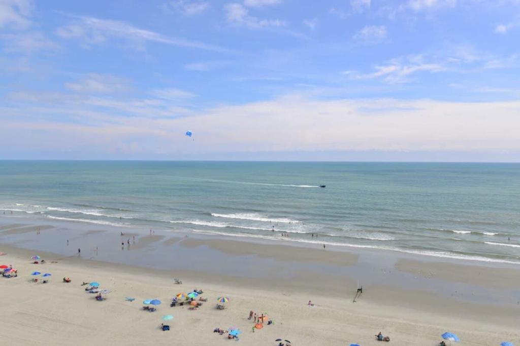 Oceanfront Suite Private Balcony Top Location, Myrtle Beach