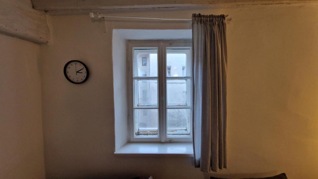 Innsbruck Historical City Appartement Goldenes Dachl - 4
