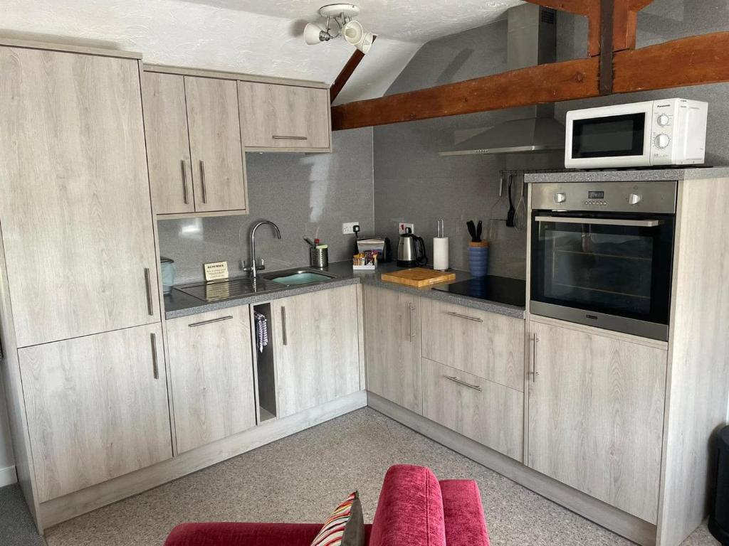 Upper Dovehouse, Warrington