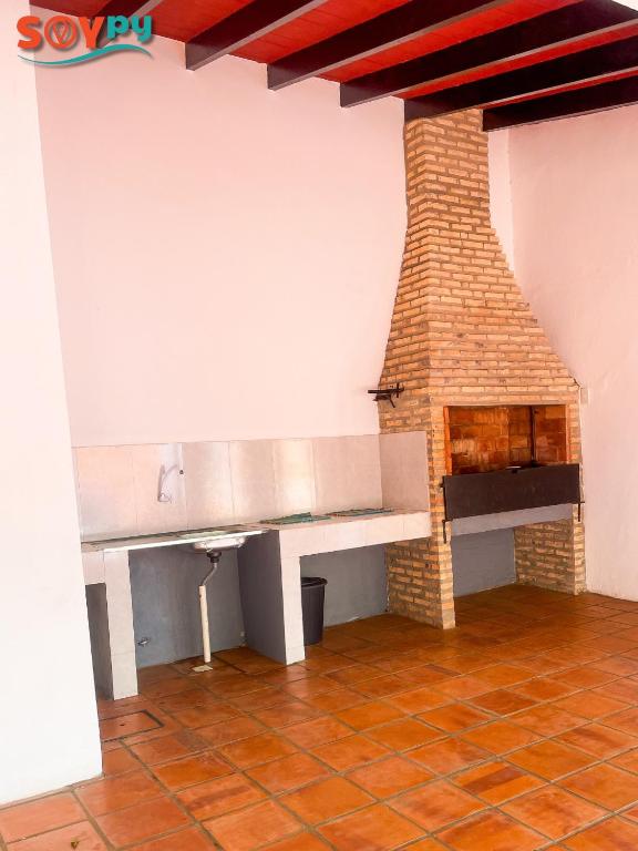 Reluciente y amplia casa quinta - 5
