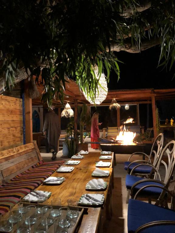 Surf House Lodge 전경