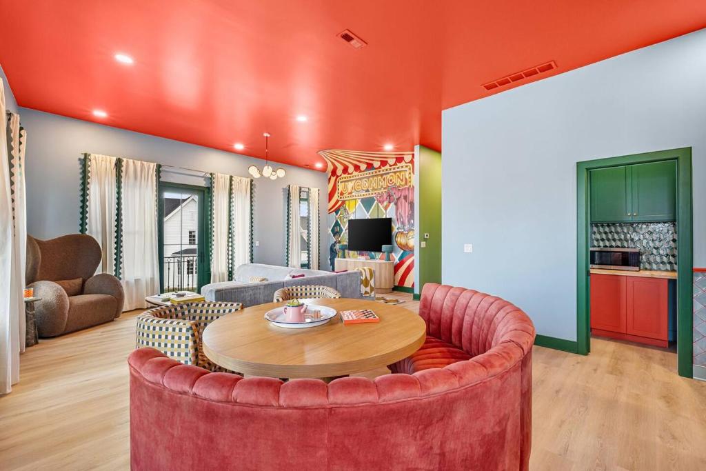 Circo Loco, Louisville