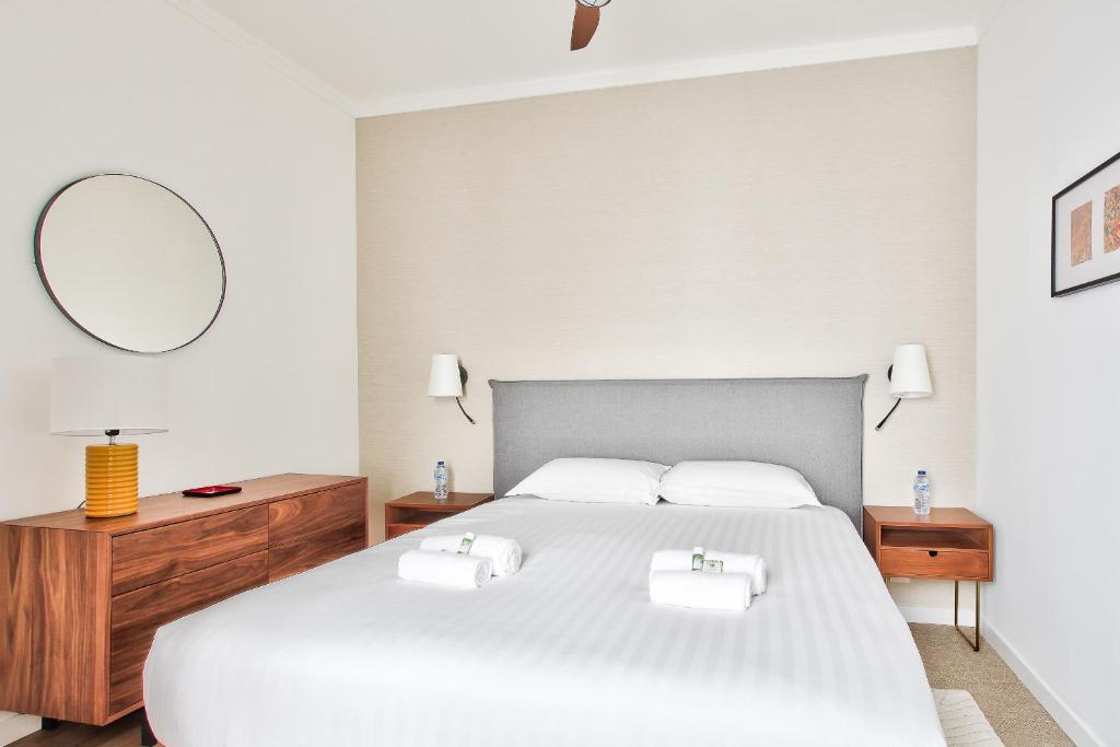 Marais Elegance Suite - Two bedrooms - 3