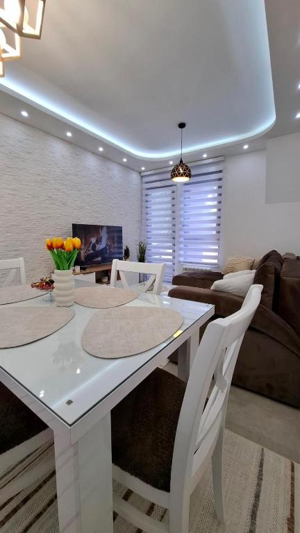 Divcibarski Izvor Apartman 12 - 2