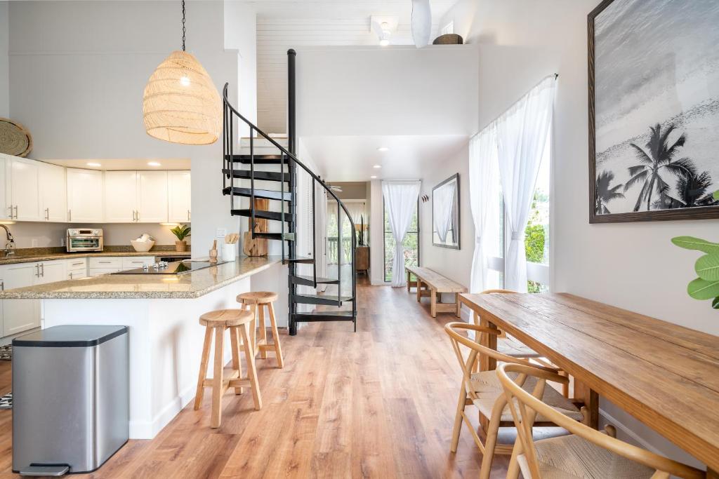 The Drifter - North Shore Loft - Relaxed Luxury, Kahuku