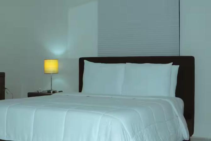 Bubali III, Palm-Eagle Beach