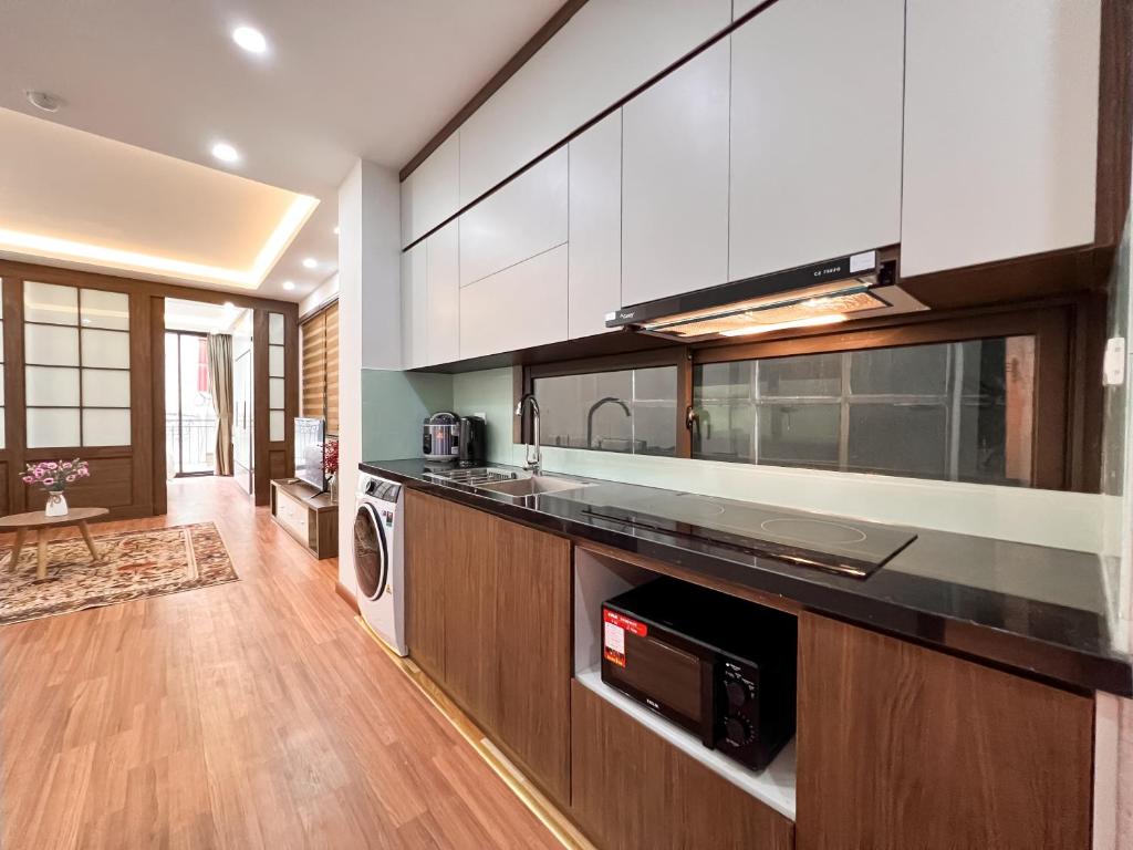 NINE HOUSING 49 Linh Lang