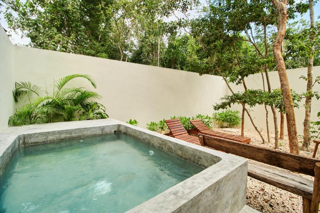 Luxury Villa with 2 Pools, Open Terraces and Sun Deck - 2