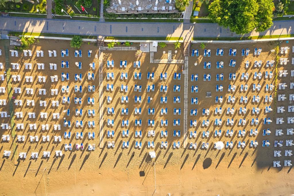 Seaden Corolla Hotel — Beach in Side