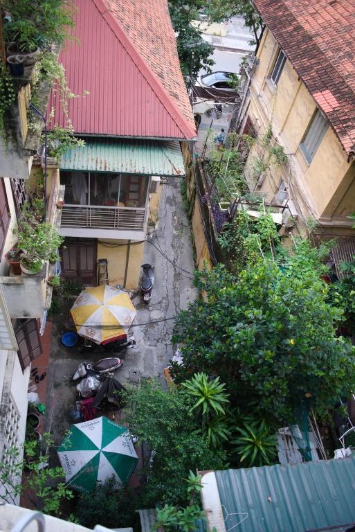 LushStay Rooftop – Hanoi Train Station