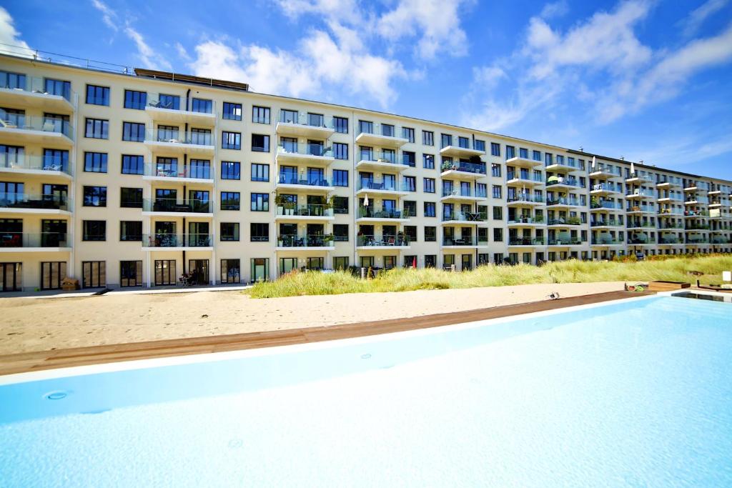 Swimming pool, Ferienwohnung Penthouse 17 im Haus Dune 7 Prora in Ostseebad Binz