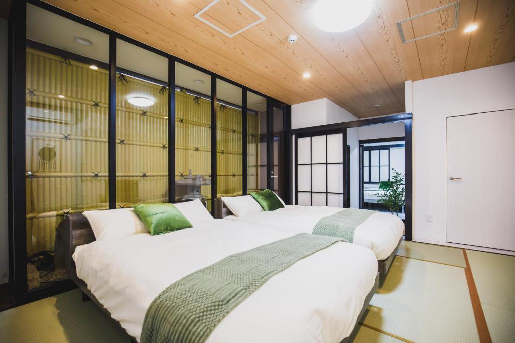 R Residence 天下茶屋 IV