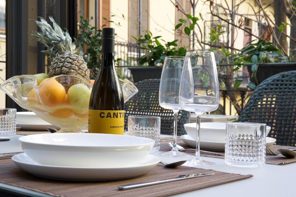 HL Elegant Apartment in Milan, Brera, Porta Venezia - 2
