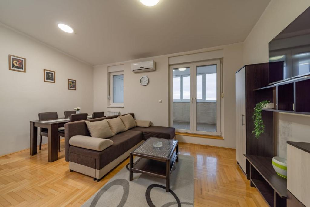 Duke Belgrade Apartment - 1