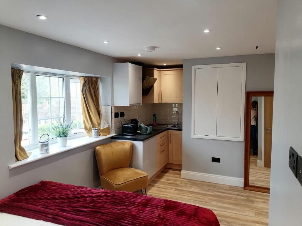 Immaculate Studio Apartment, Hemel Hempstead