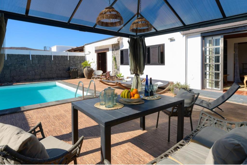Boutique Boho Glam Villa With Private Pool - 1