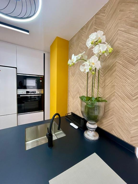 Apartamento moderno para 5 con Parking y balcón en Cartagena centro - 4