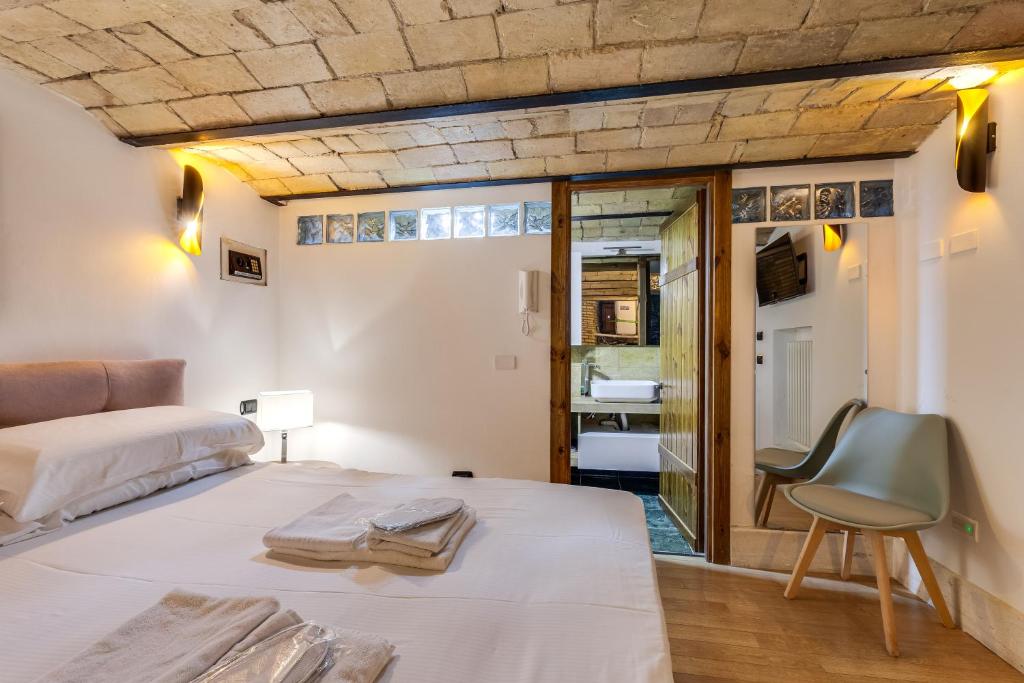 Oliviero - Piazza Navona Apartment - 5