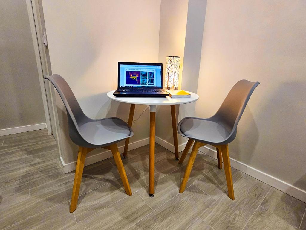 Lena Suites - 3