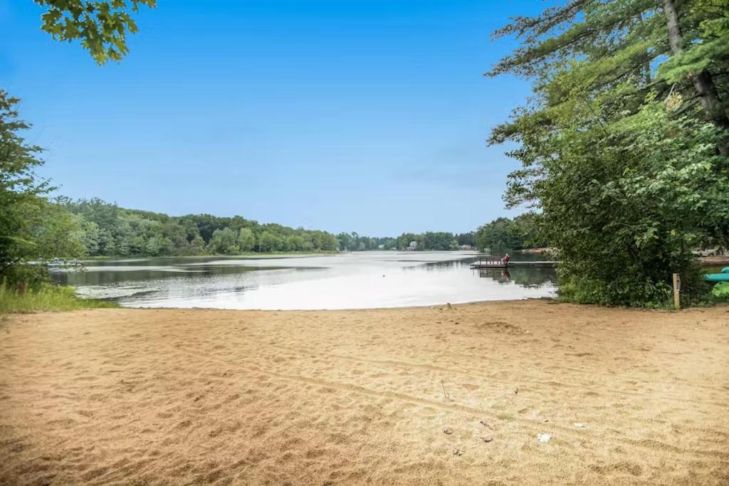 Hidden Dunes #11, Saugatuck