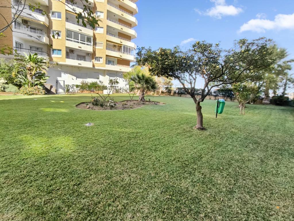 Vitvi Fuengirola -- Ronda3-Planta 16-King Size Bed - 5