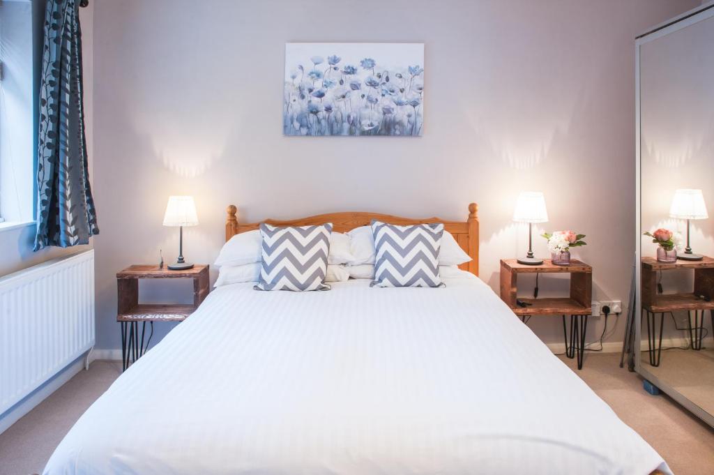 Superb location 2 bed house in Clifton by MyCityHaven, Bristol