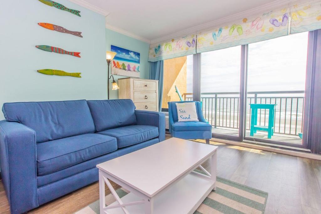 Tropical Oceanfront King Suite-Caravelle Resort 420, Myrtle Beach