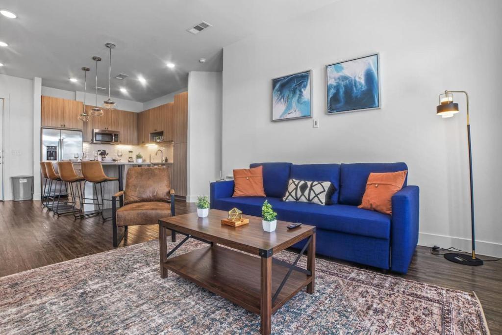 Luxurious New Unit 2Bd2Ba Pool, Golf Sim, Austin