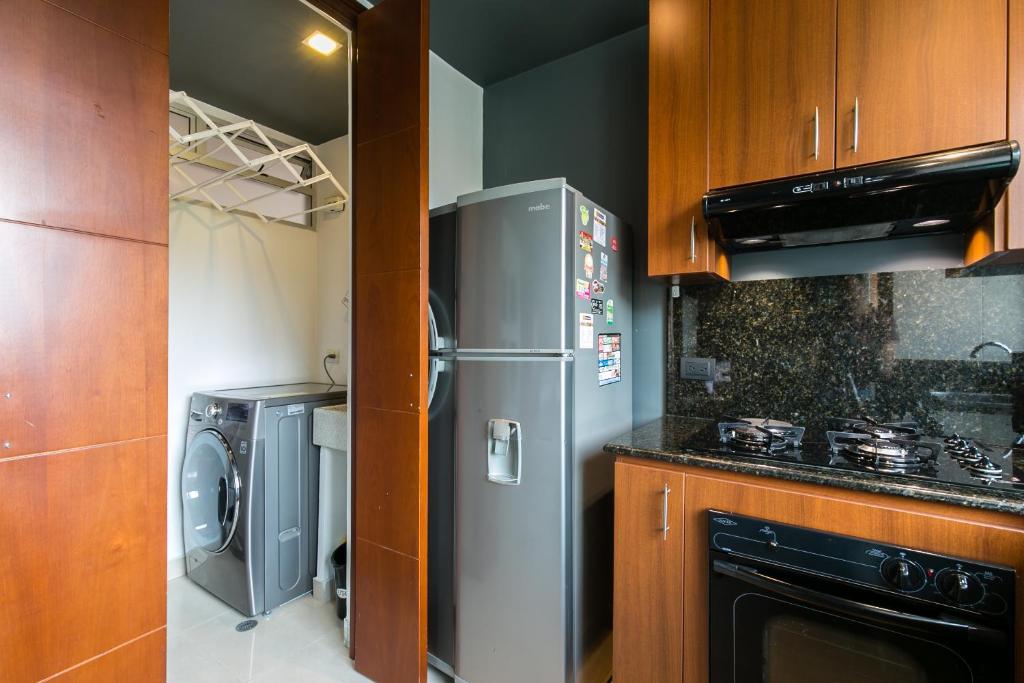 Blux Apartments Medellin - 3