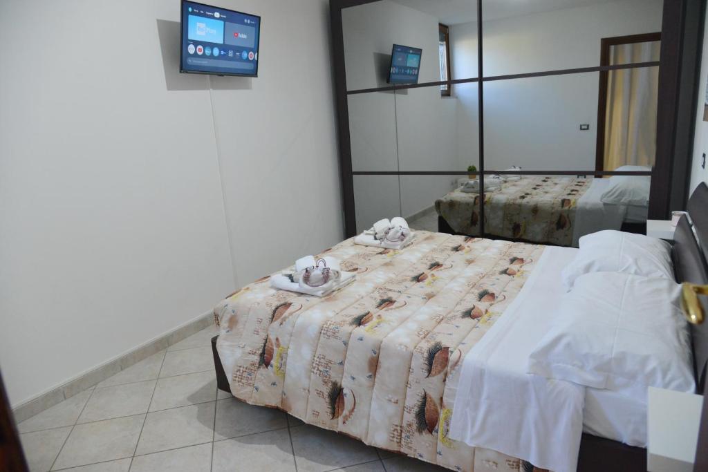 Elis Home 6' FCO Airport, 5' Beach, 3' Rome - 4