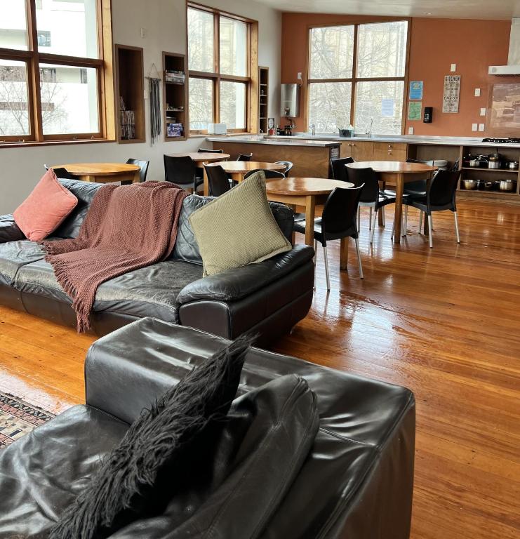 On Top Backpackers, Dunedin