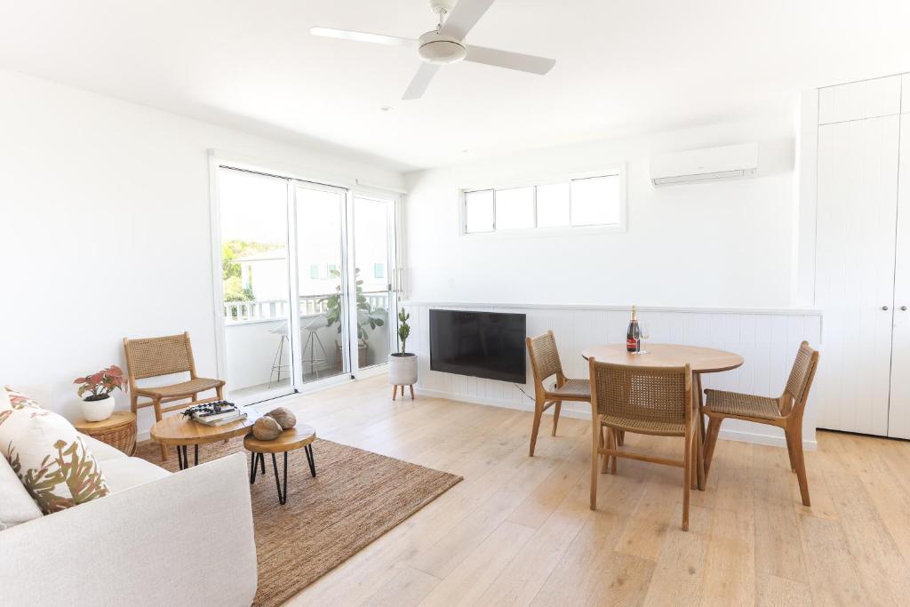 Beachfront Apartment, Casuarina