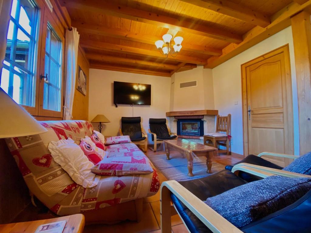 Charmant duplex à Morillon, proche centre, 3 ch, 9 pers, parking, ski - FR-1-624-174, Morillon