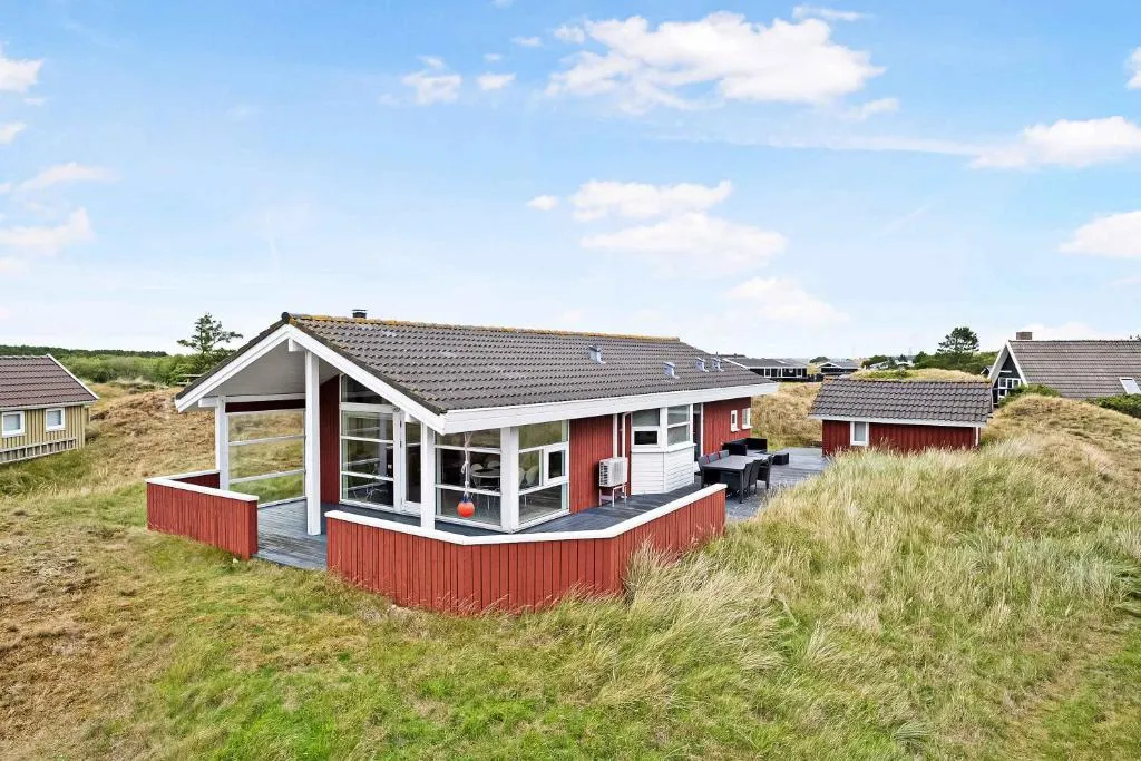 Holiday House On Fanø Near The Sea, hotel in Fanø