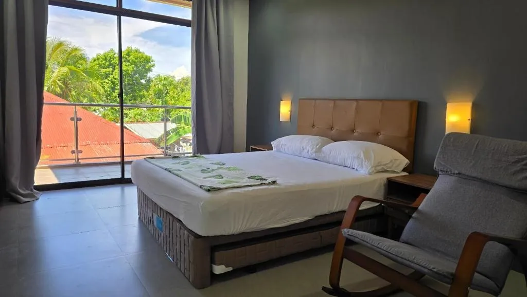 Pico House, Hotel in Panglao