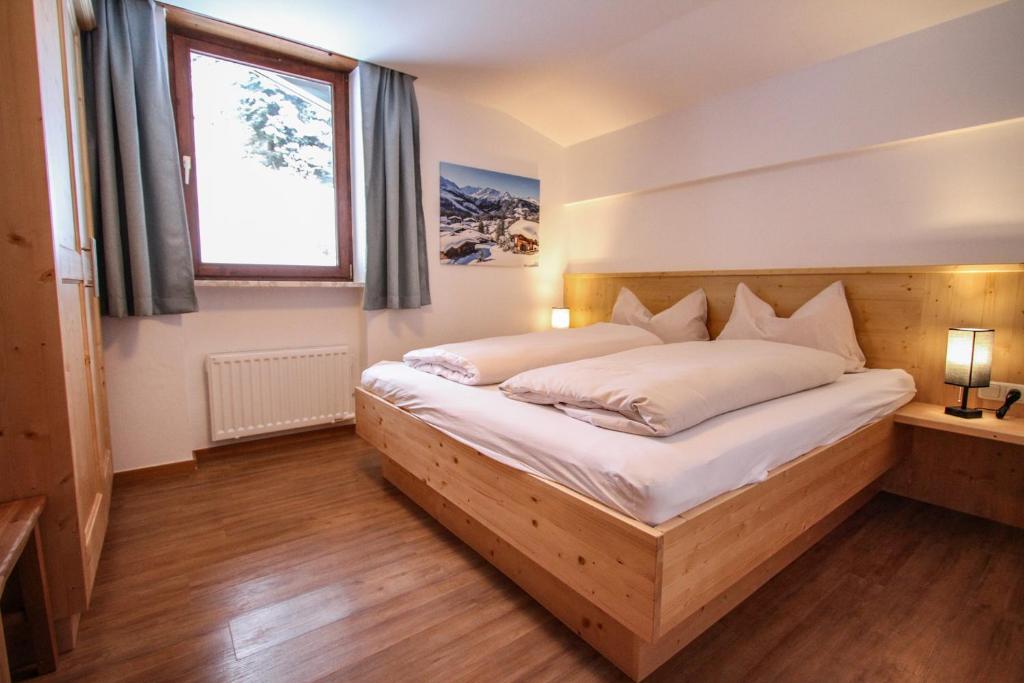 Ferienwohnung Königsleiten 121b - Top 3 - 4
