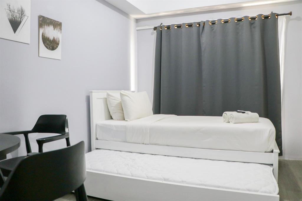 Comfy Studio Apartment at Grand Asia Afrika By Travelio, Bandung