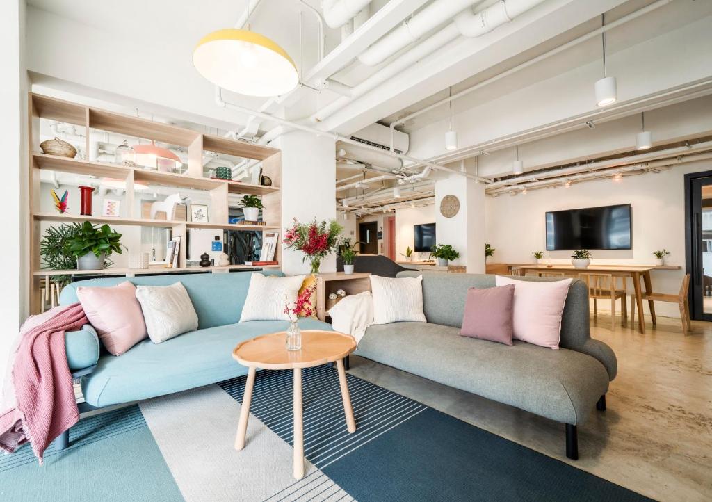 Weave Studios - Prince Edward, Hong Kong