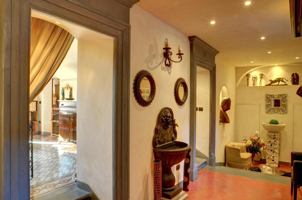 Residenze d'Epoca Palazzo Coli Bizzarrini