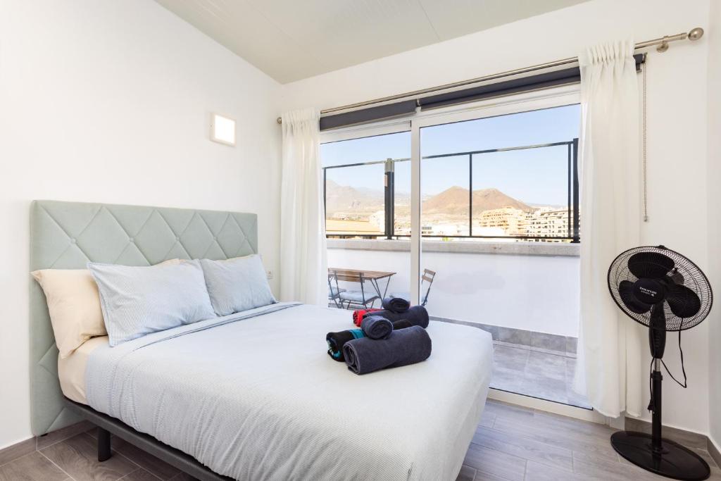 TOP New apartment center Los Cristianos - 4